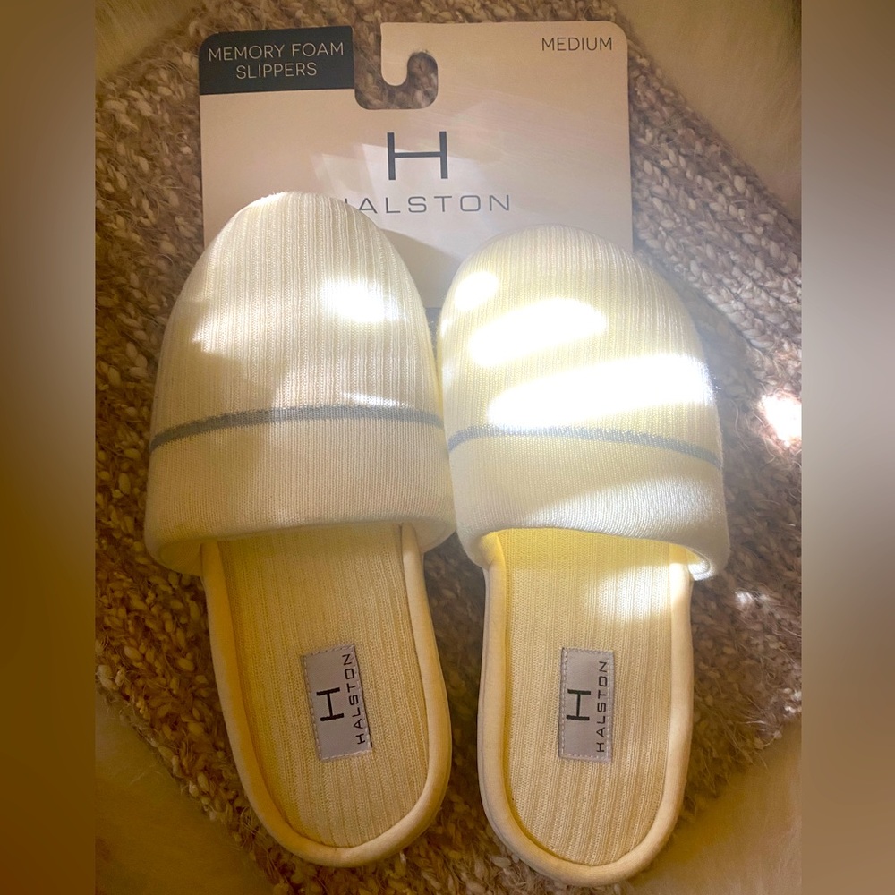 Halston Slippers NWT